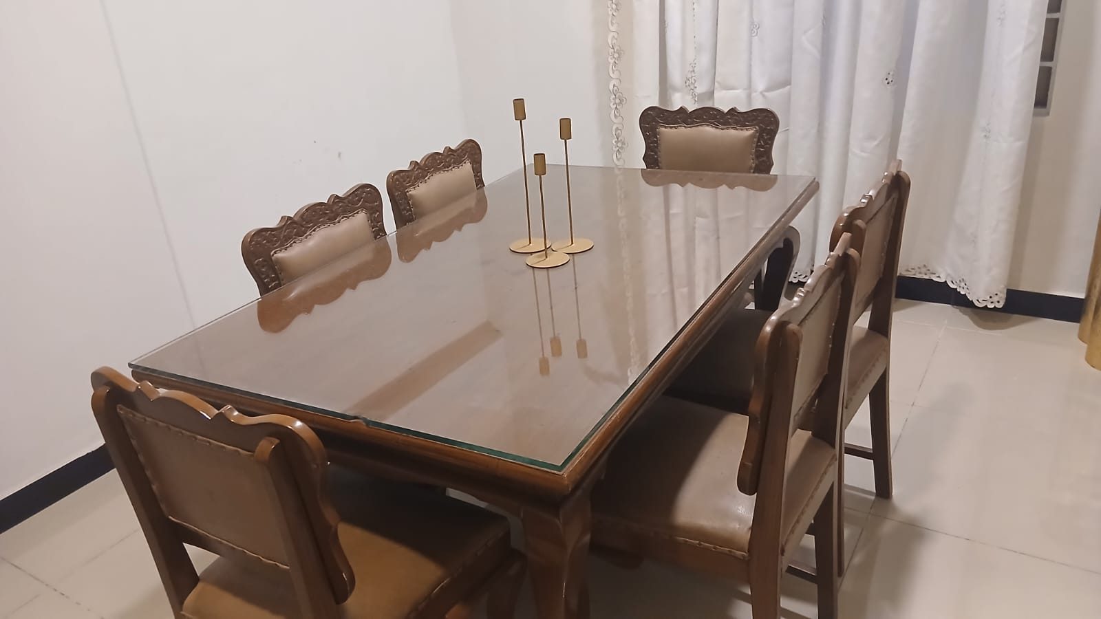 ✨ DINING TABLE & CHAIRS FOR SALE ✨