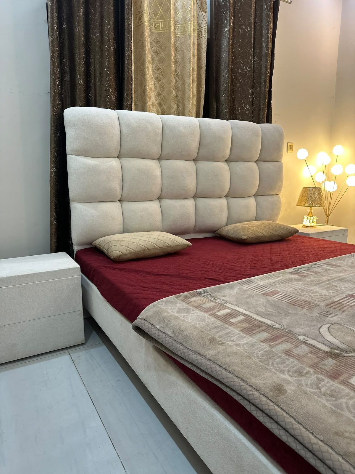 Sofa set with center tables and side tables, photo 8