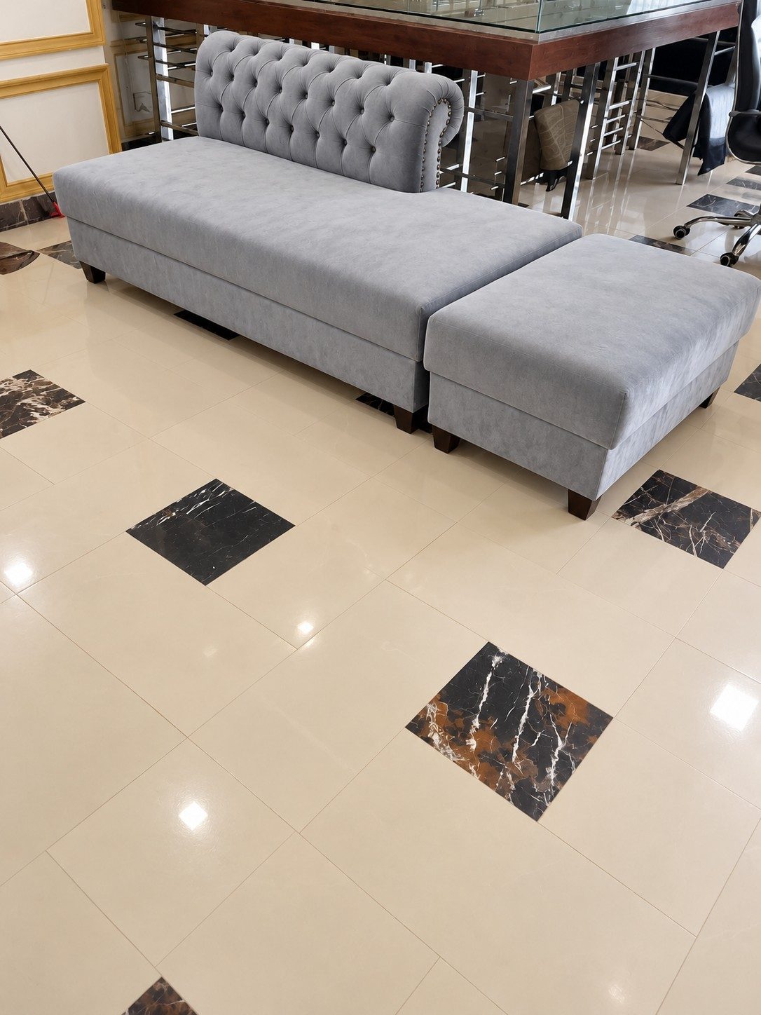 10-Seater Grey Chesterfield Sofa Set for Sale, photo 3