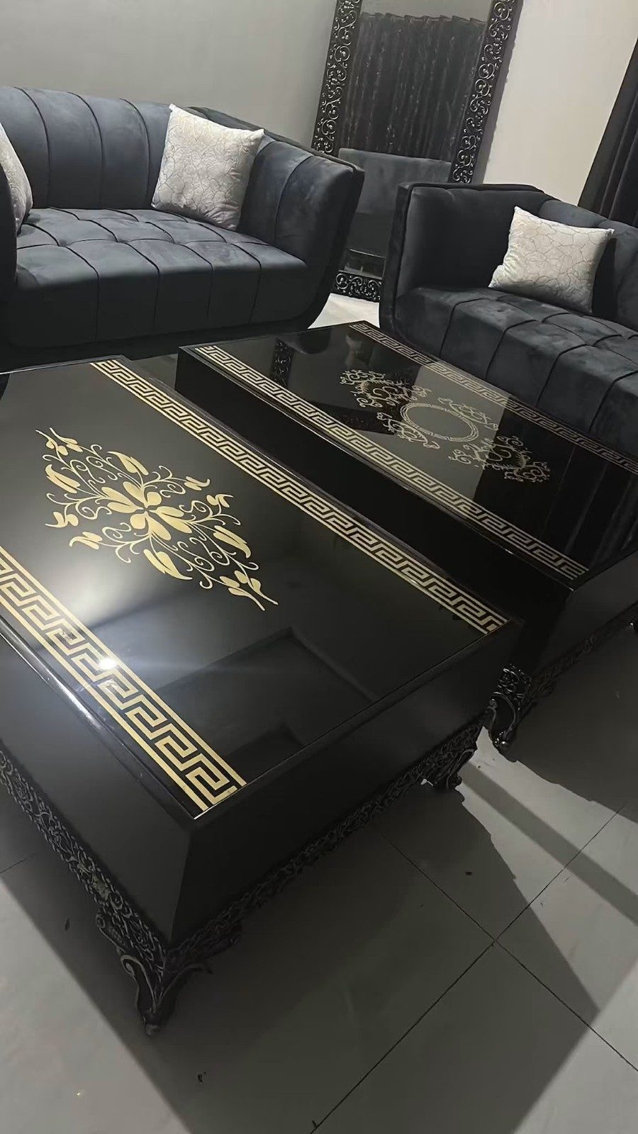 Sofa set with center tables and side tables, photo 2